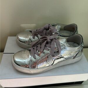 Dolce Vita Zaga Sneaker in Stella Size 6